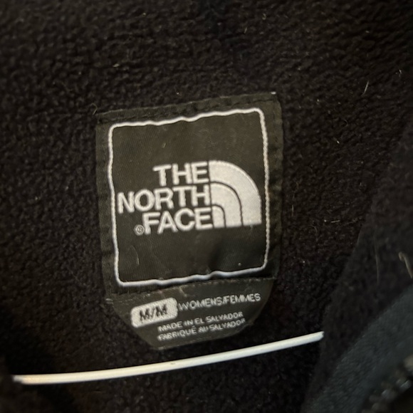 North face jacket size medium - Picture 3 of 3